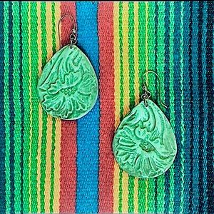 TURQUOISE TOOLED LEATHER LOOK EARRINGS   ARTISAN